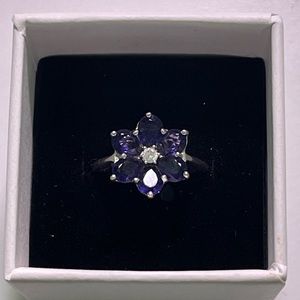 Vera Wang Flower Ring